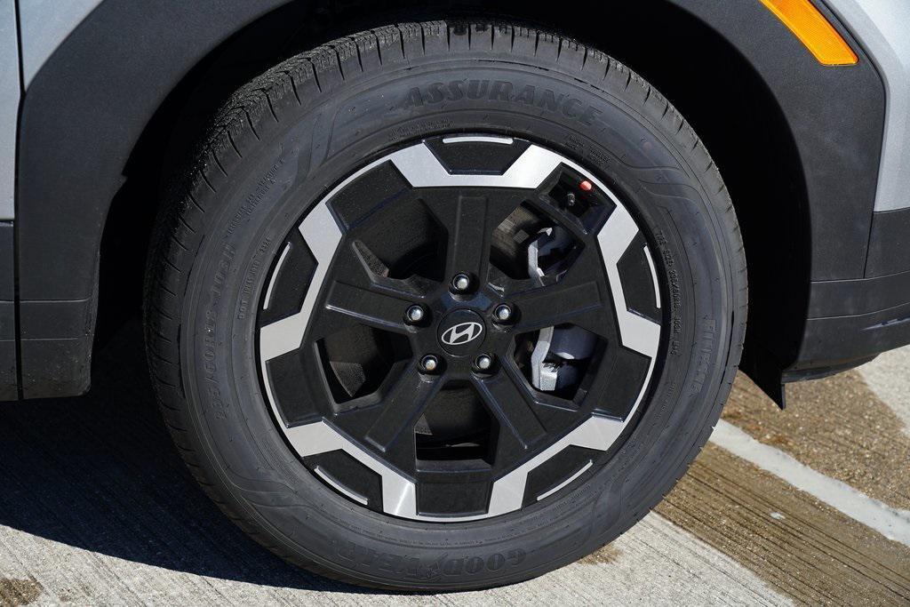 new 2025 Hyundai Santa Fe car, priced at $38,880