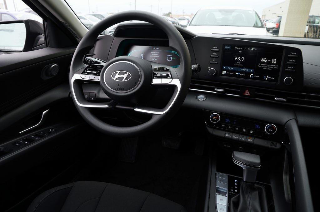 new 2025 Hyundai ELANTRA HEV car, priced at $26,210