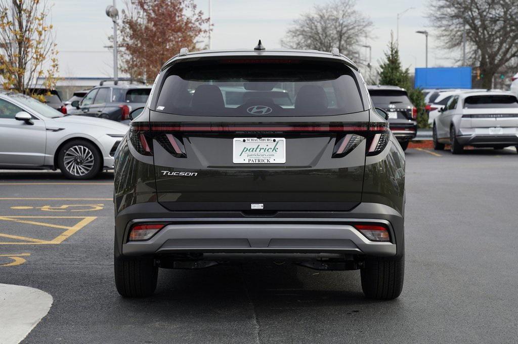 new 2025 Hyundai Tucson car, priced at $32,879