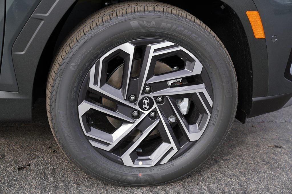 new 2026 Hyundai TUCSON Hybrid car, priced at $40,710