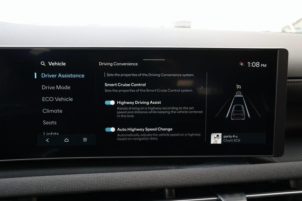 new 2026 Hyundai TUCSON Hybrid car, priced at $40,710