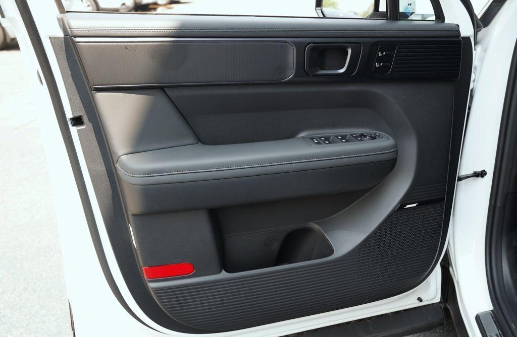 new 2025 Hyundai Santa Fe car, priced at $49,525