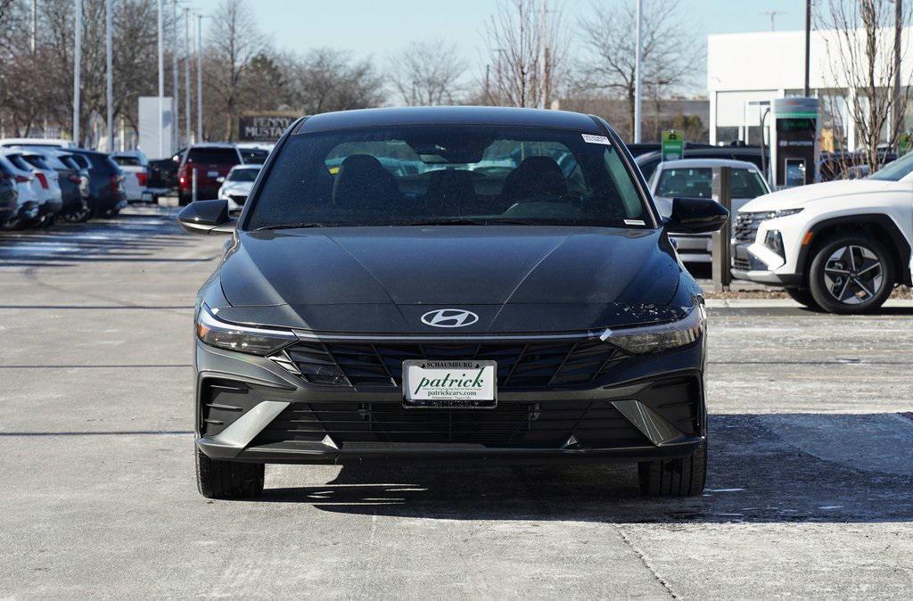 new 2025 Hyundai Elantra HEV car, priced at $27,760