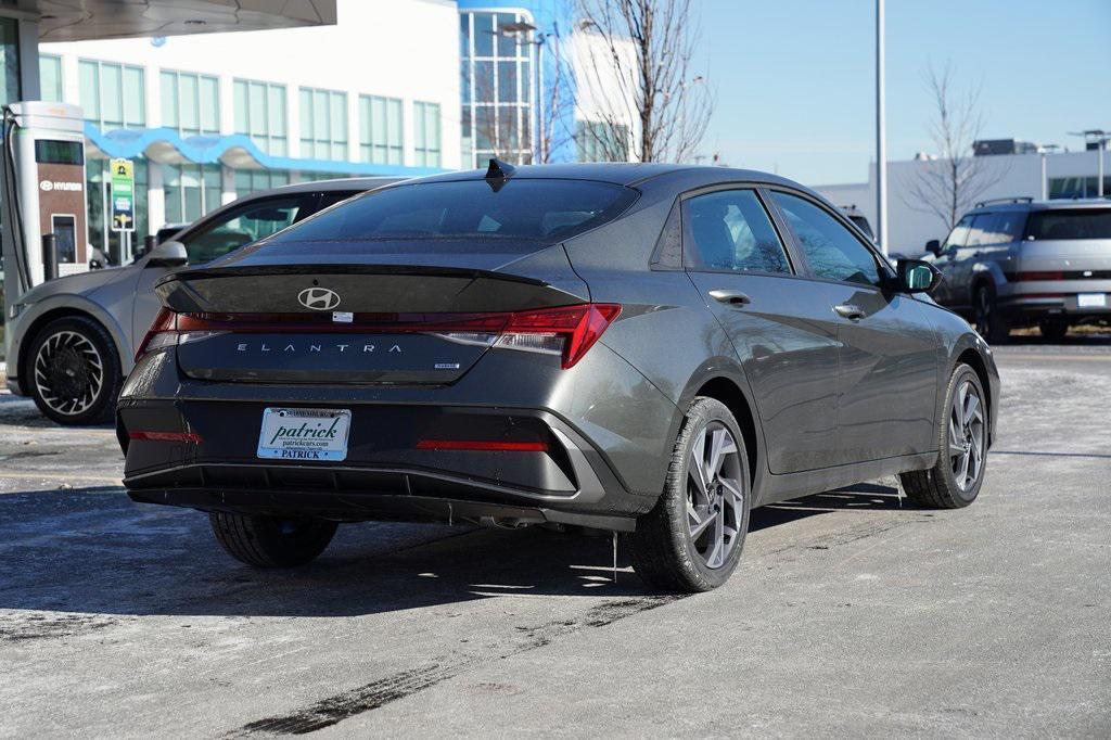 new 2025 Hyundai Elantra HEV car, priced at $27,760