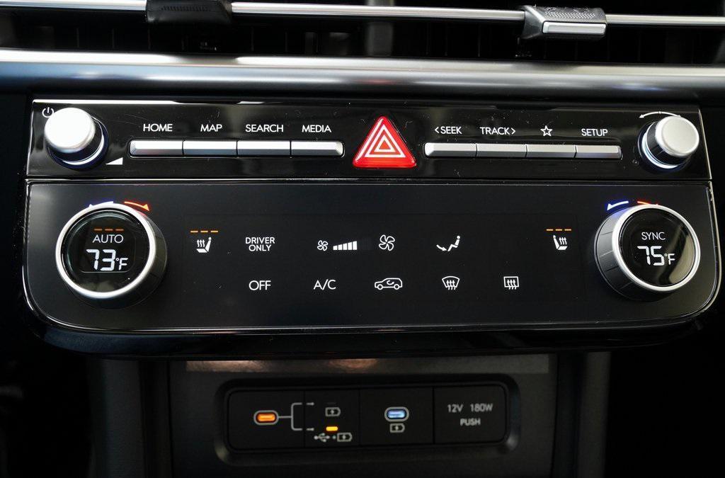 new 2025 Hyundai TUCSON Hybrid car, priced at $37,225