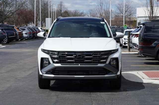 new 2025 Hyundai TUCSON Hybrid car, priced at $41,335
