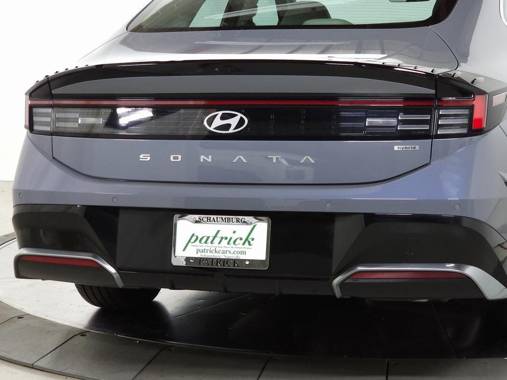 used 2025 Hyundai Sonata Hybrid car, priced at $35,580