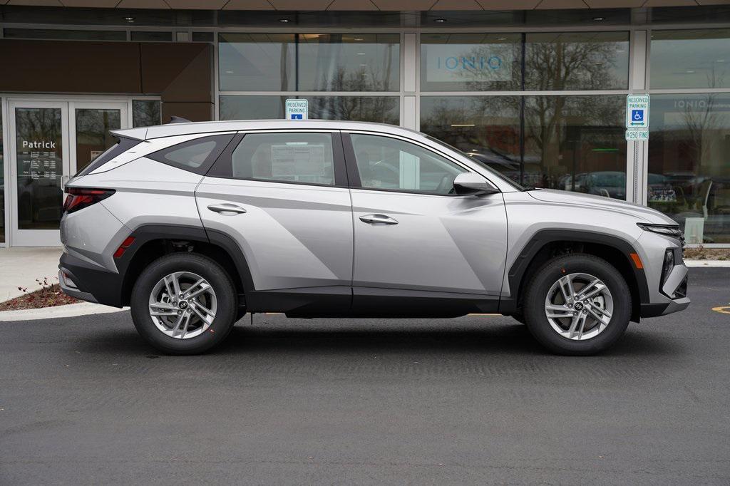 new 2025 Hyundai Tucson car, priced at $30,670