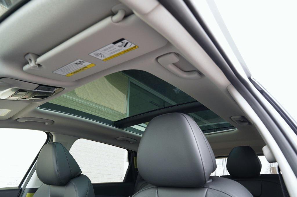 new 2025 Hyundai TUCSON Hybrid car, priced at $36,563
