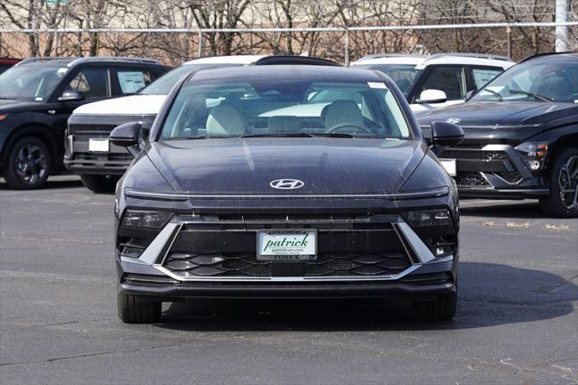new 2024 Hyundai Sonata car, priced at $29,727