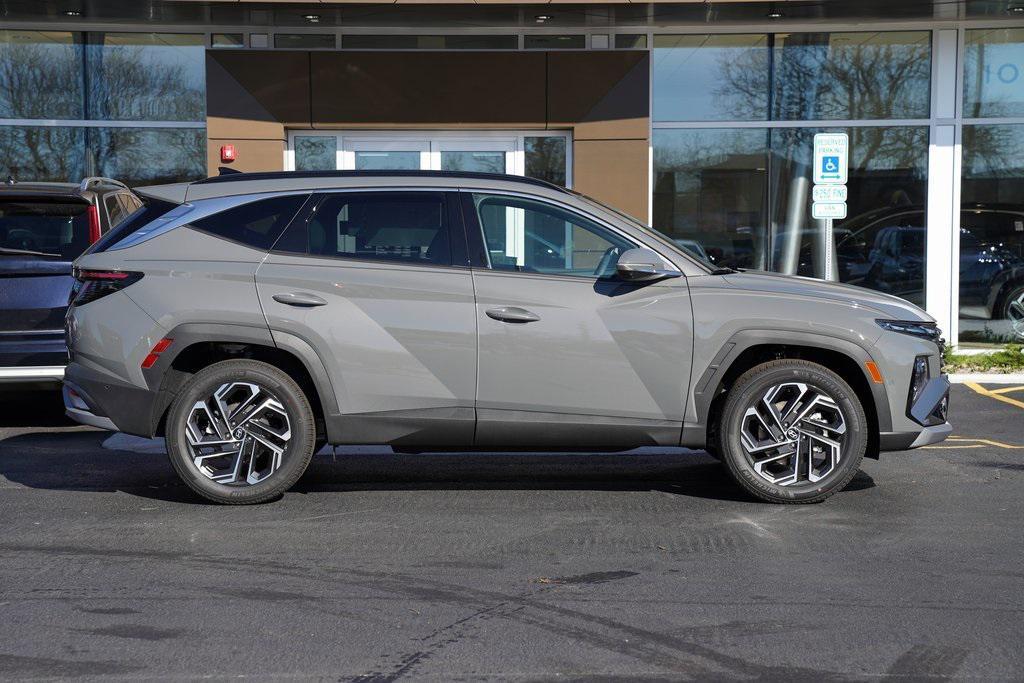 new 2025 Hyundai Tucson car, priced at $40,575