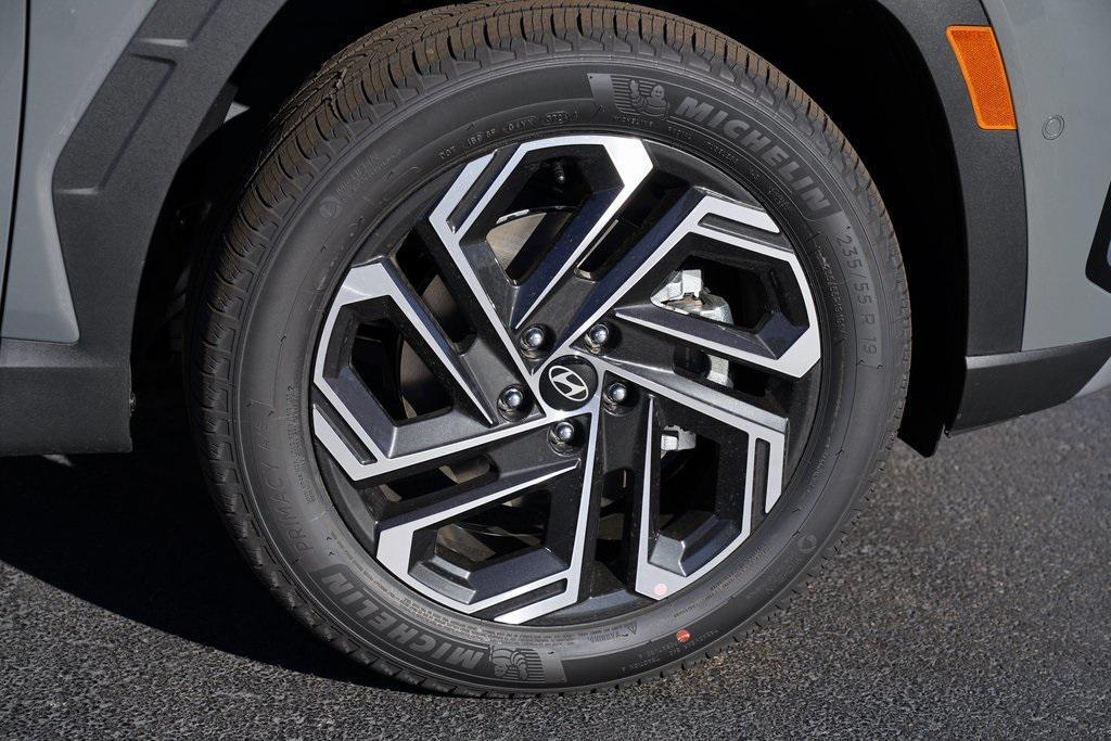 new 2025 Hyundai Tucson car, priced at $40,575