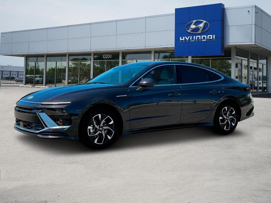 new 2024 Hyundai Sonata car, priced at $28,250