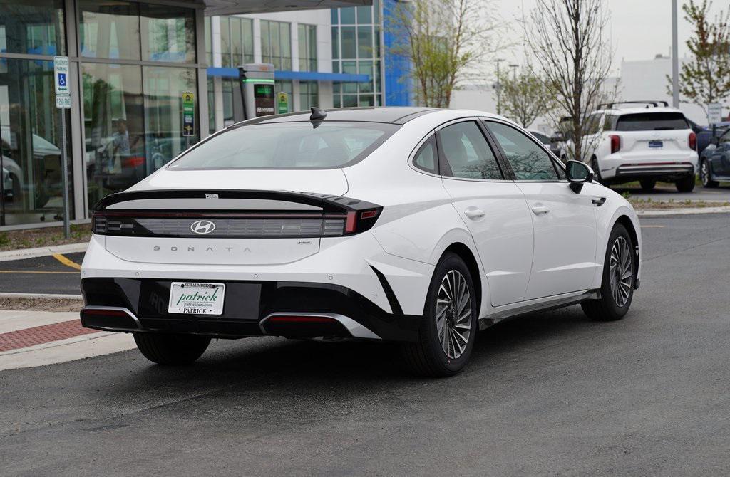 new 2025 Hyundai Sonata Hybrid car, priced at $38,530