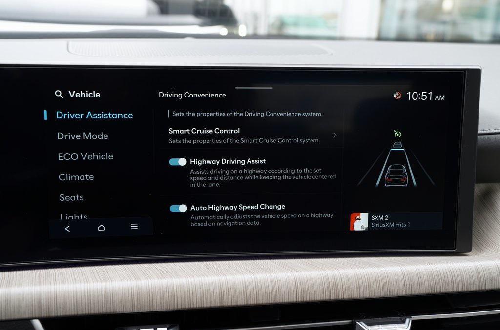 new 2025 Hyundai Sonata Hybrid car, priced at $39,030