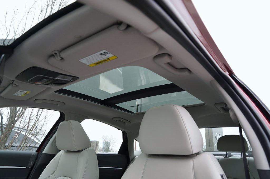 new 2025 Hyundai Sonata Hybrid car, priced at $39,030