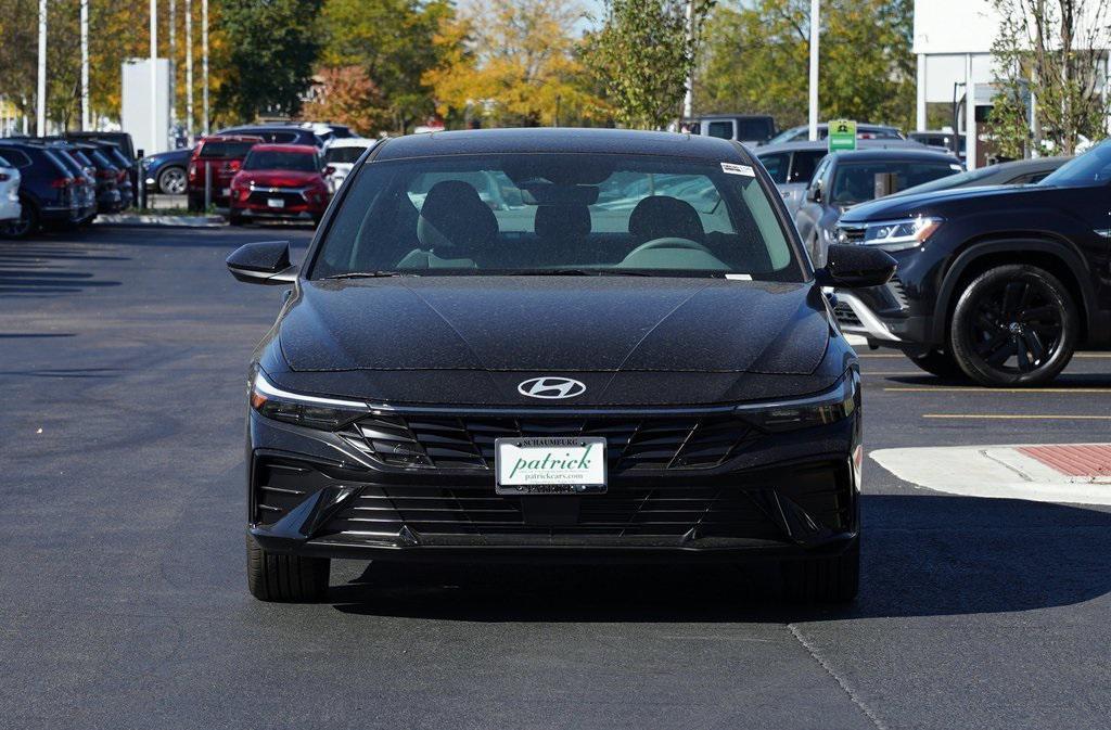 new 2025 Hyundai Elantra car, priced at $26,335