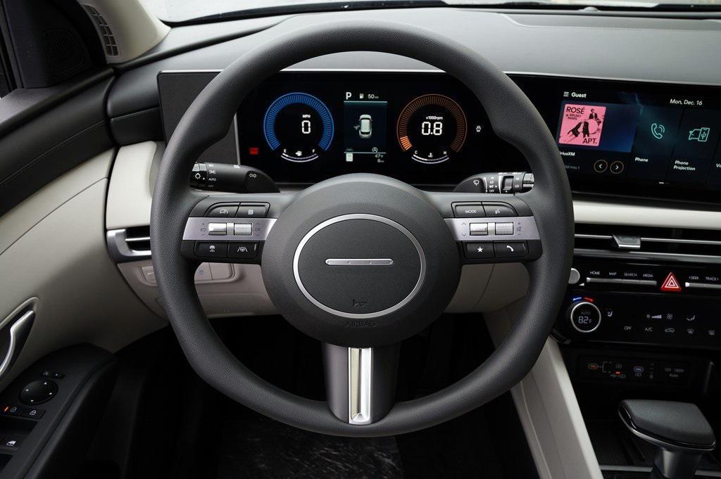 new 2025 Hyundai Tucson car, priced at $32,560
