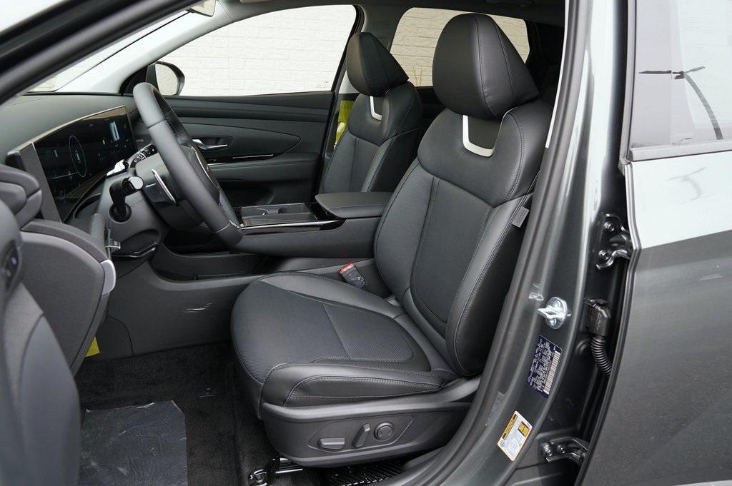 new 2026 Hyundai TUCSON Hybrid car, priced at $40,216