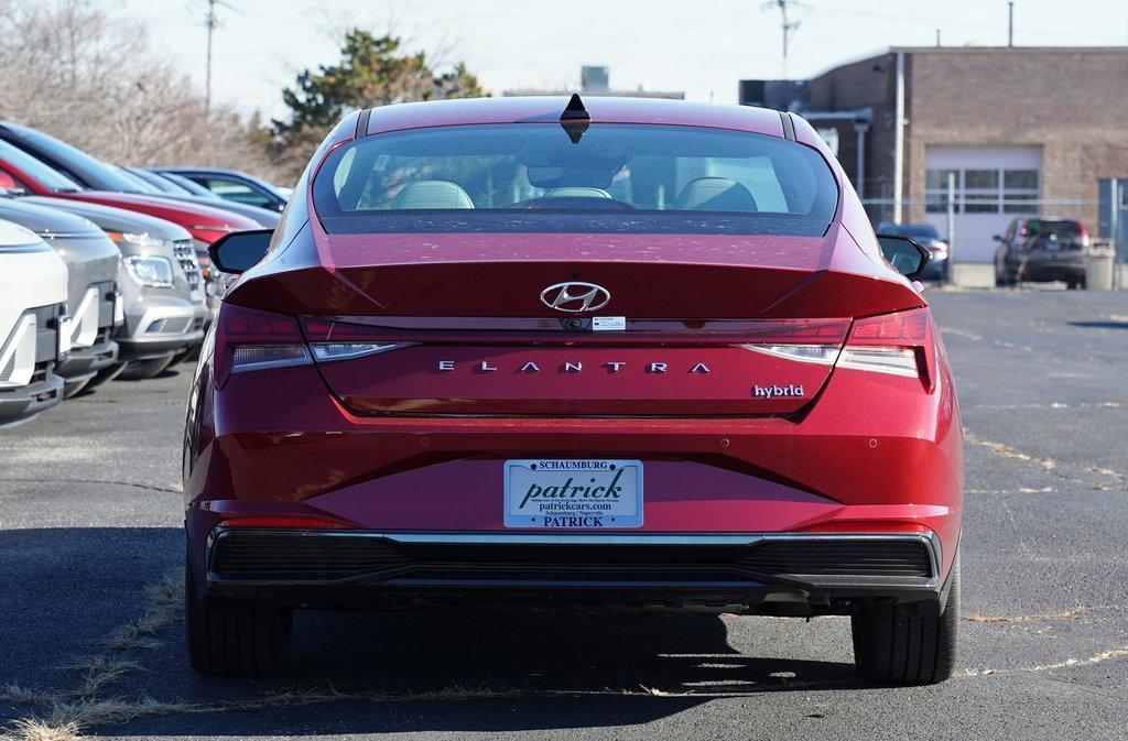 new 2023 Hyundai Elantra HEV car, priced at $29,695