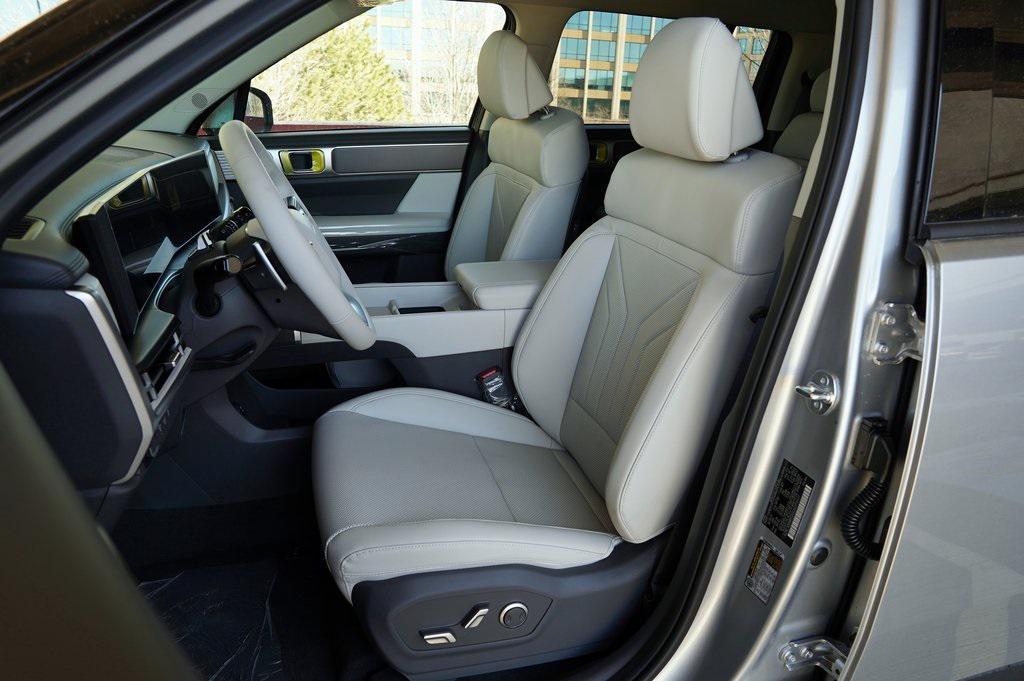 new 2025 Hyundai Santa Fe car, priced at $38,825