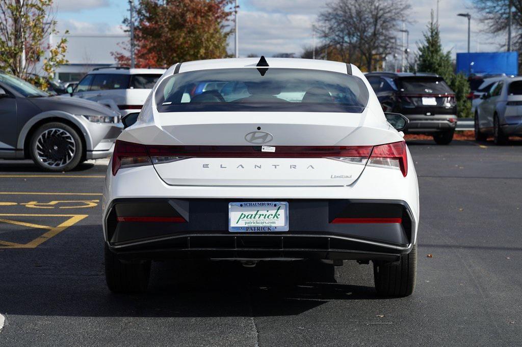 new 2025 Hyundai Elantra car, priced at $27,660
