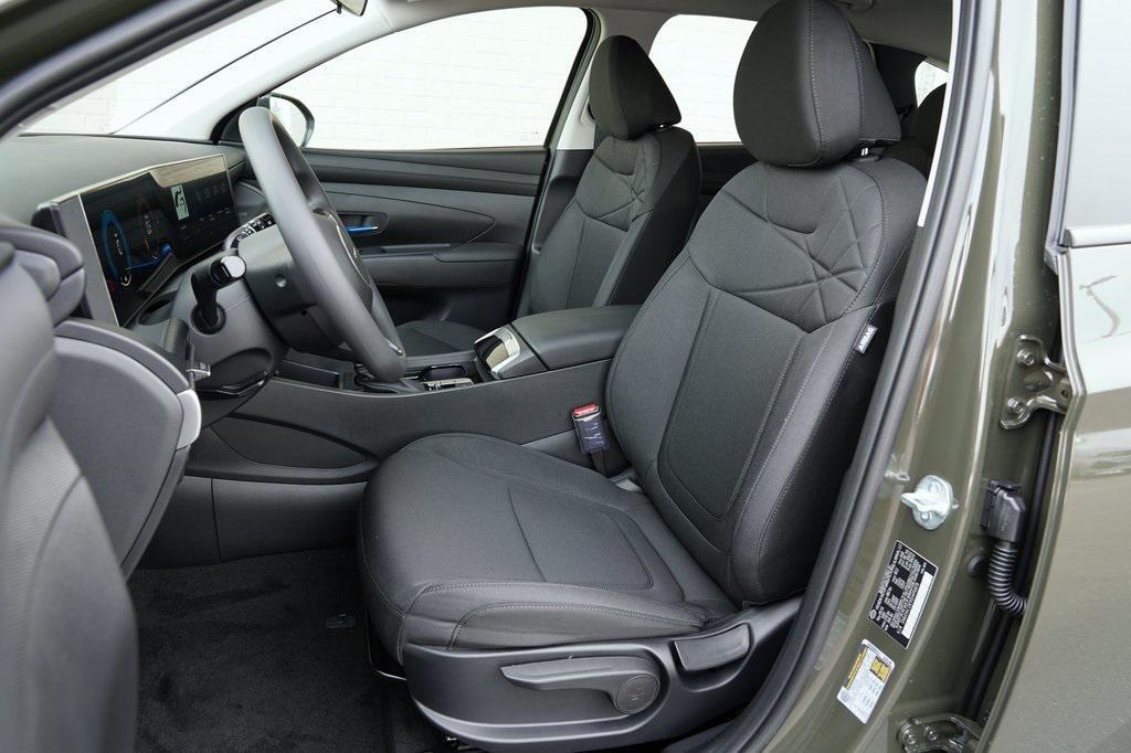 new 2025 Hyundai Tucson car, priced at $30,530