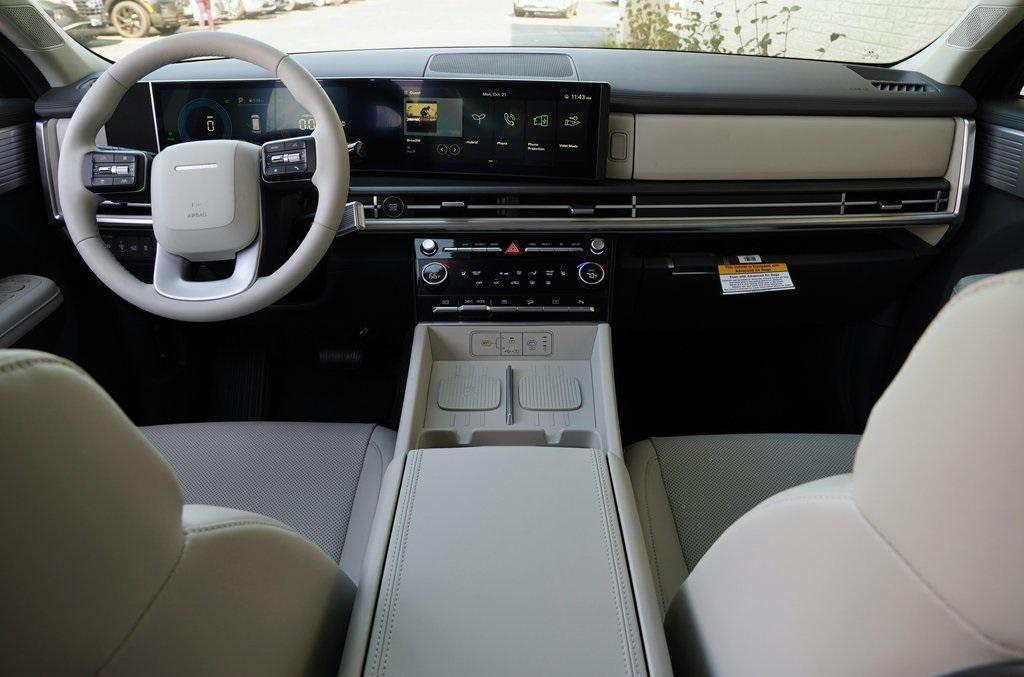 new 2025 Hyundai SANTA FE HEV car, priced at $39,401
