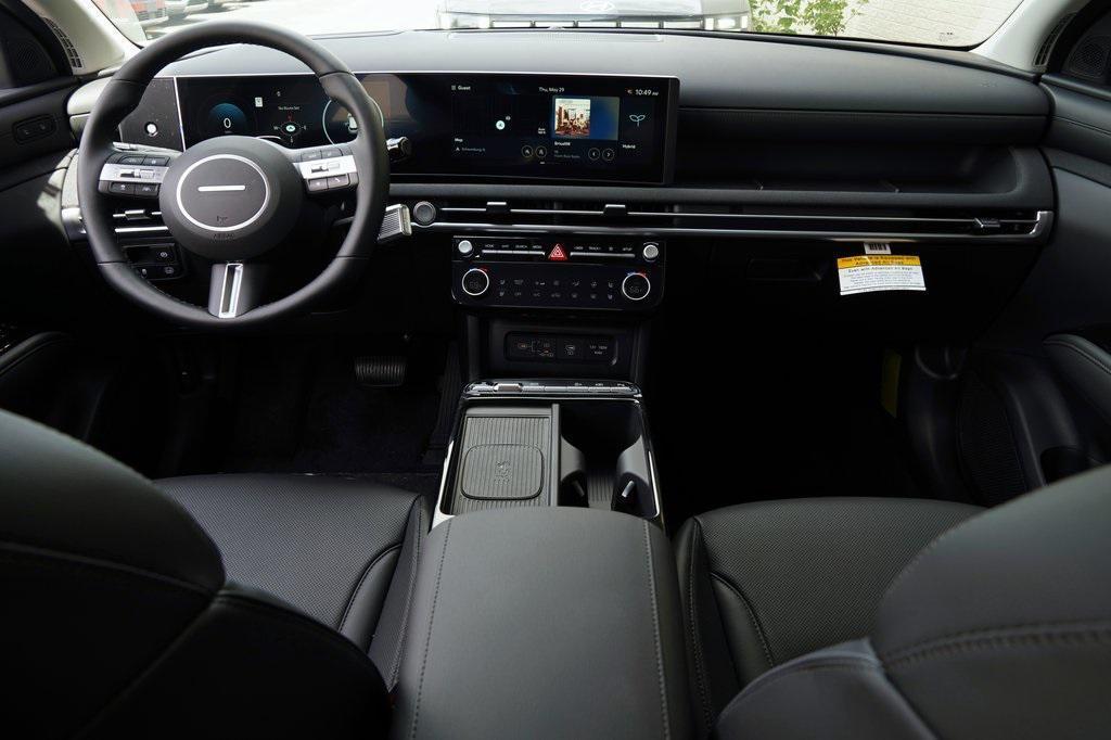 new 2025 Hyundai TUCSON Hybrid car, priced at $42,135