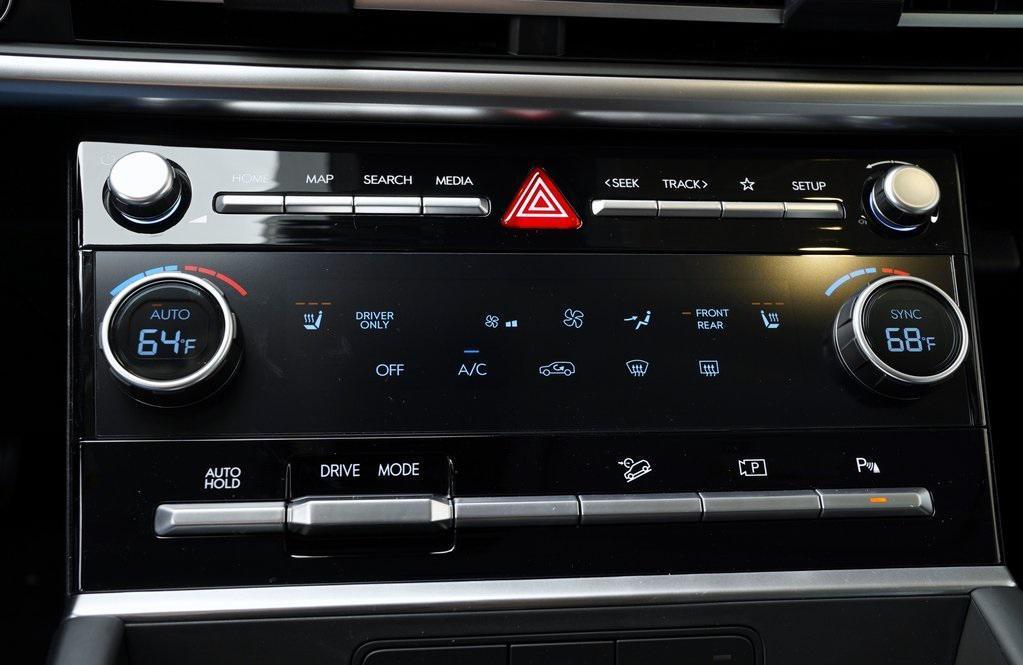 new 2025 Hyundai SANTA FE HEV car, priced at $38,014
