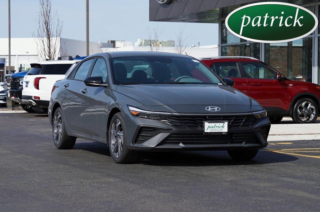 new 2025 Hyundai Elantra car, priced at $23,135