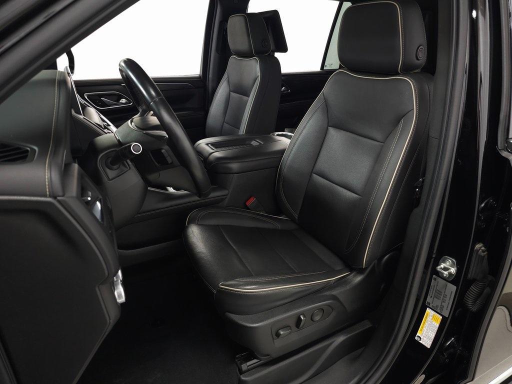 used 2022 GMC Yukon XL car, priced at $46,990