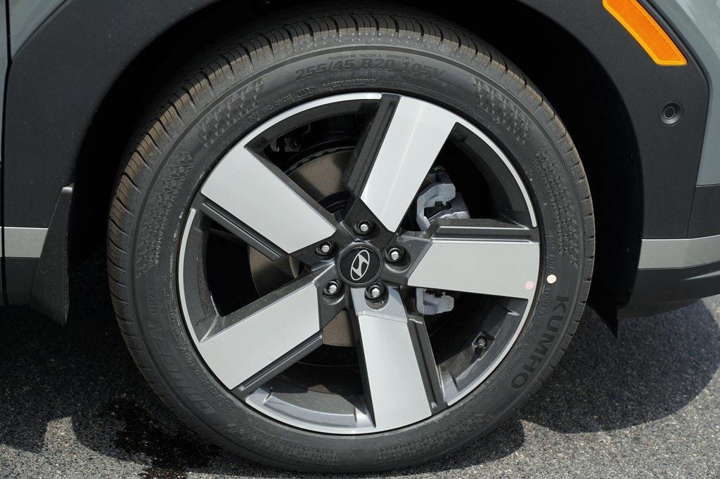 new 2025 Hyundai SANTA FE HEV car, priced at $47,014