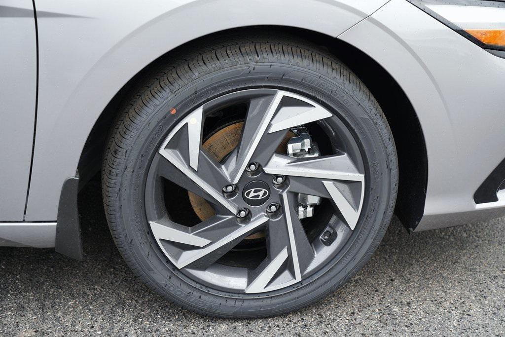 new 2025 Hyundai Elantra car, priced at $26,335