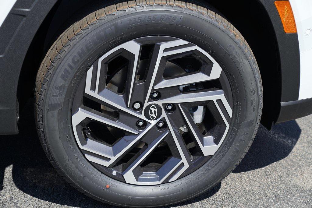 new 2025 Hyundai TUCSON Hybrid car, priced at $42,610