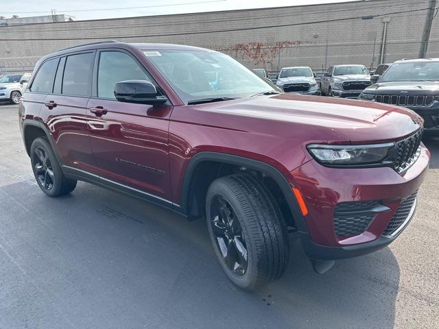 new 2024 Jeep Grand Cherokee car, priced at $42,191