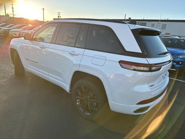 new 2025 Jeep Grand Cherokee 4xe car, priced at $55,020