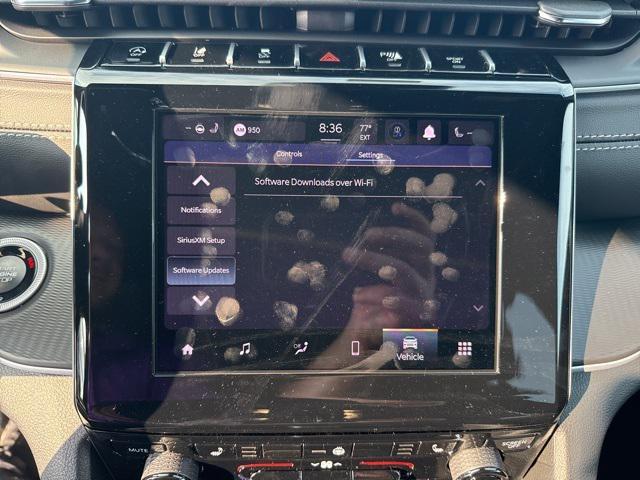 new 2025 Jeep Grand Cherokee L car, priced at $42,989