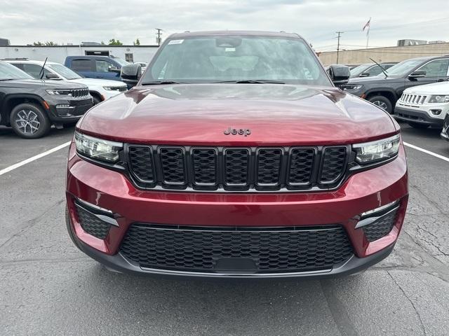 new 2024 Jeep Grand Cherokee car, priced at $44,099