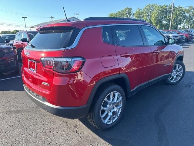 new 2024 Jeep Compass car, priced at $30,585