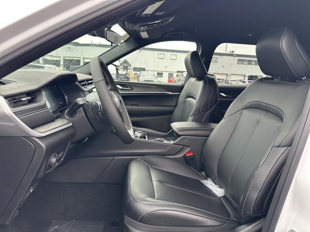 new 2025 Jeep Grand Cherokee L car, priced at $48,341
