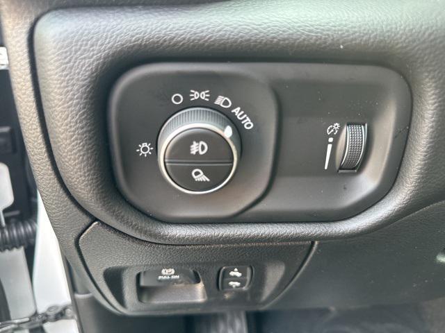new 2025 Ram 1500 car, priced at $51,778