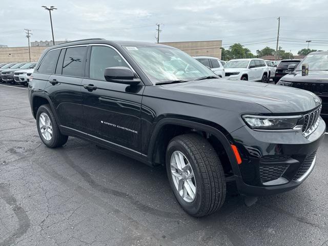 new 2025 Jeep Grand Cherokee car, priced at $41,333