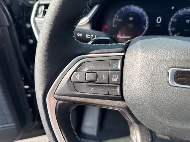 new 2025 Jeep Grand Cherokee car, priced at $42,953