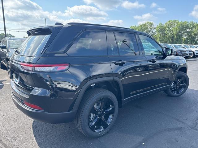 new 2025 Jeep Grand Cherokee car, priced at $42,953