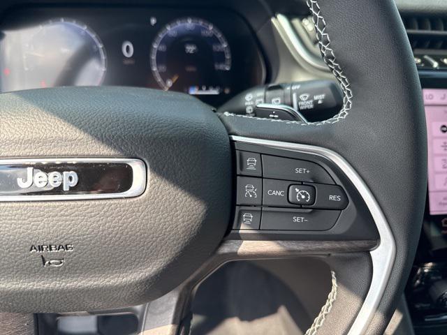 new 2025 Jeep Grand Cherokee car, priced at $42,953