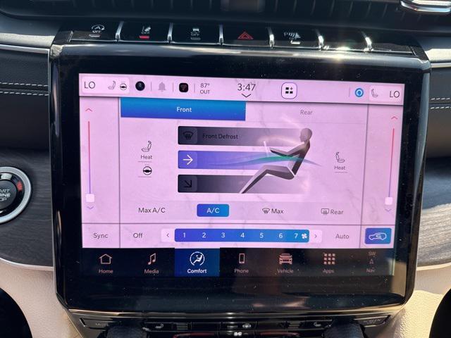 new 2025 Jeep Grand Cherokee L car, priced at $48,767