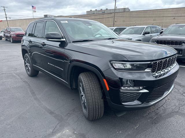 new 2024 Jeep Grand Cherokee car, priced at $41,756