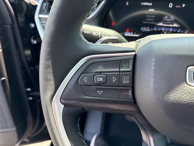 new 2025 Jeep Grand Cherokee car, priced at $44,639
