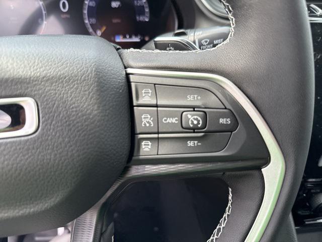 new 2025 Jeep Grand Cherokee L car, priced at $42,989